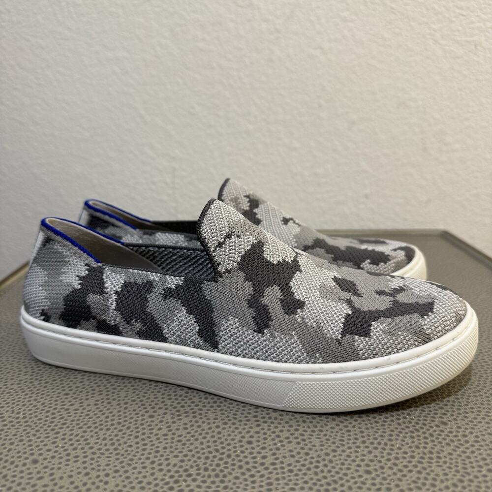 Rothys Kids Gray Camo Slip On Sneakers Size 4 Shoes Unisex Boys Girls